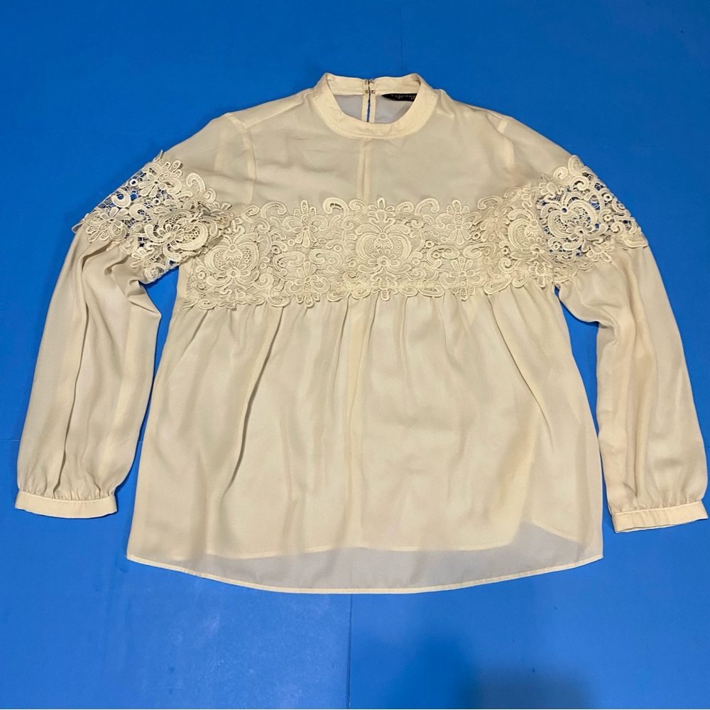 1. Express Off White Romantic Knit Lace Long Sleeve Blouse - Picture 3 of 7
